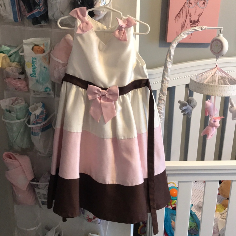 Little girls dress